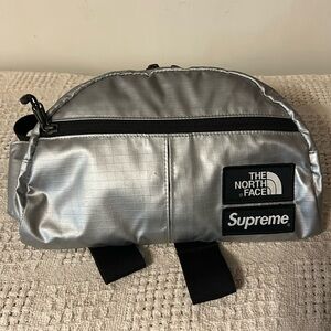 Supreme North Face Lumbar Waist Bag Silver
